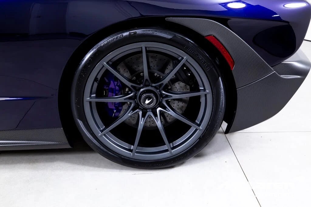 2019 McLaren Senna - Image 31 of 31