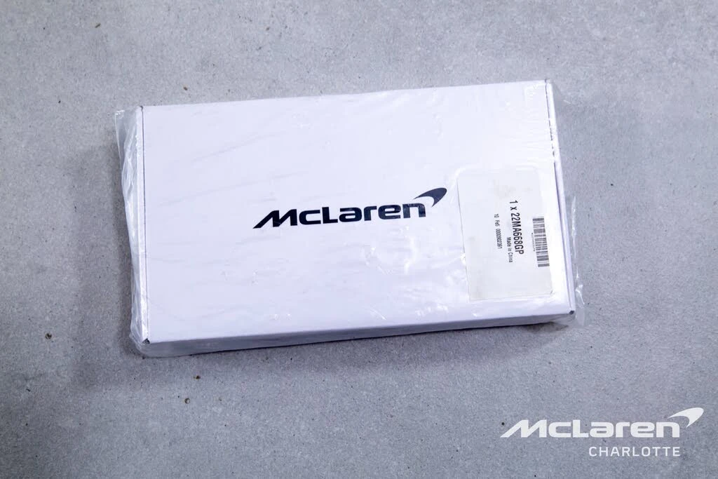 2019 McLaren Senna - Image 24 of 31
