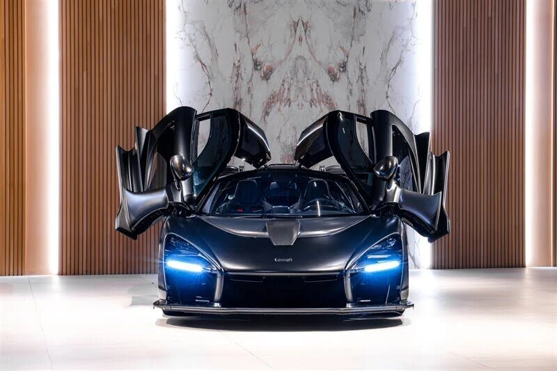 2019 McLaren Senna - Image 3 of 31