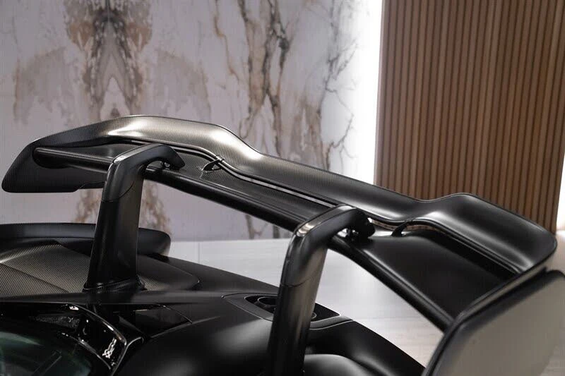 2019 McLaren Senna - Image 18 of 31