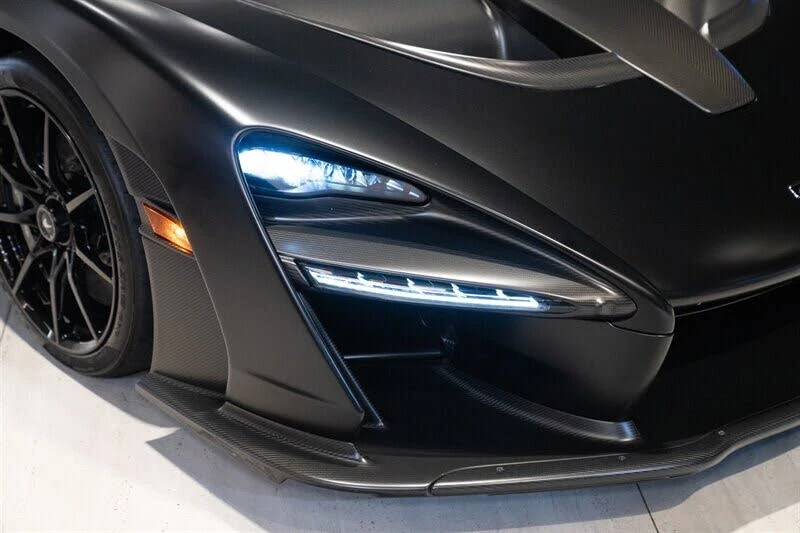 2019 McLaren Senna - Image 11 of 31