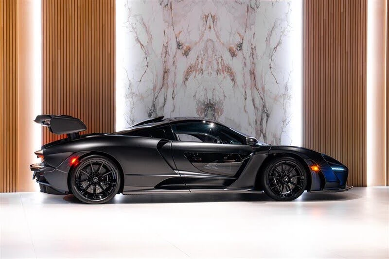 2019 McLaren Senna - Image 7 of 31