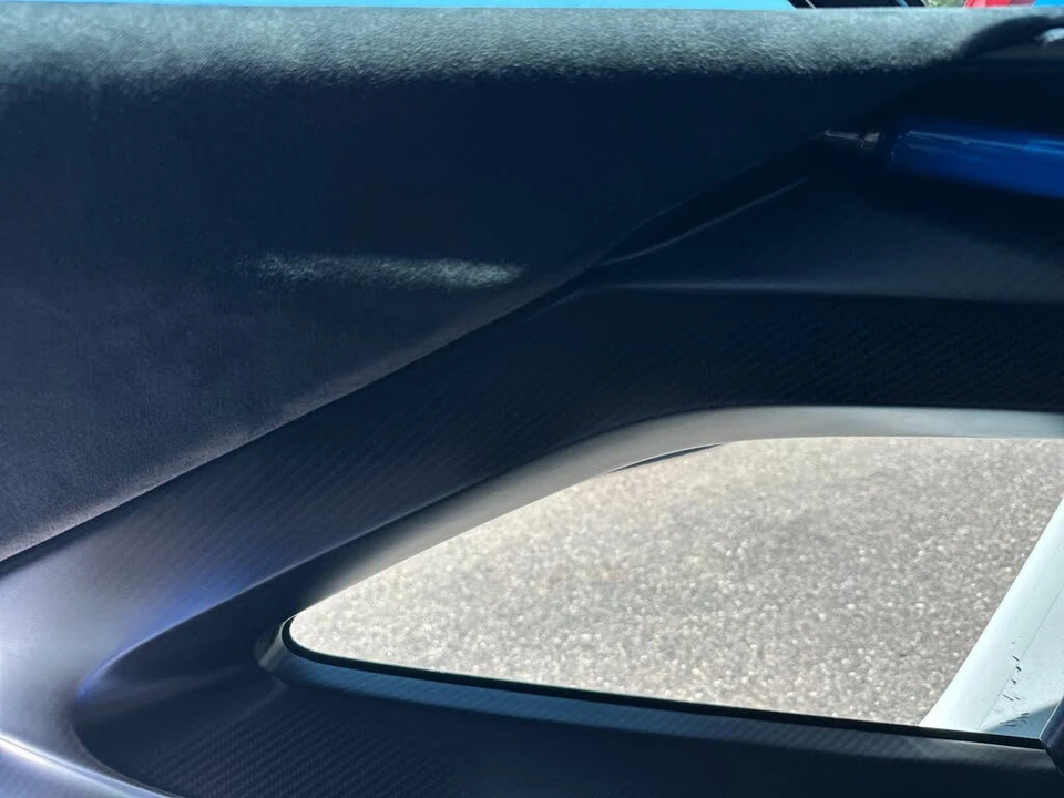 2019 McLaren Senna - Image 12 of 31