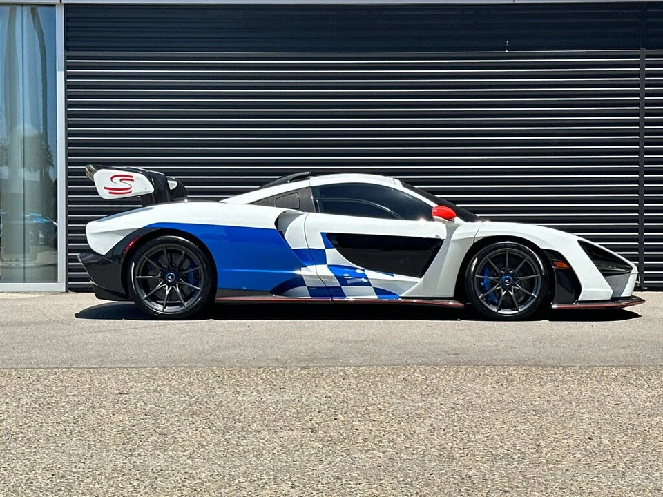 2019 McLaren Senna - Image 9 of 31