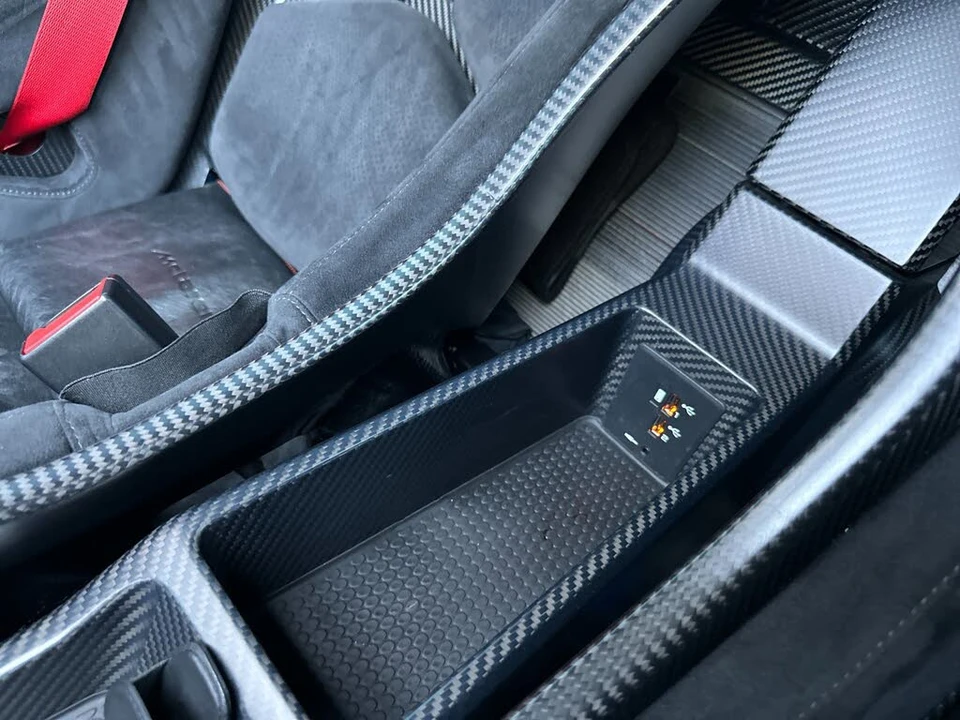 2019 McLaren Senna - Image 24 of 31