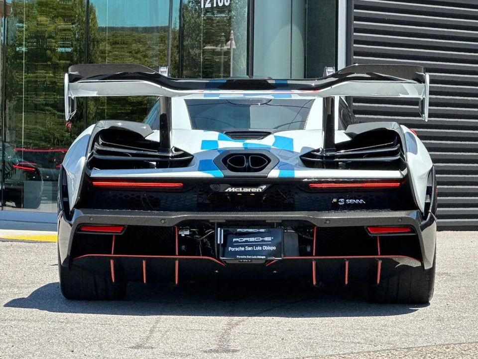 2019 McLaren Senna - Image 7 of 31