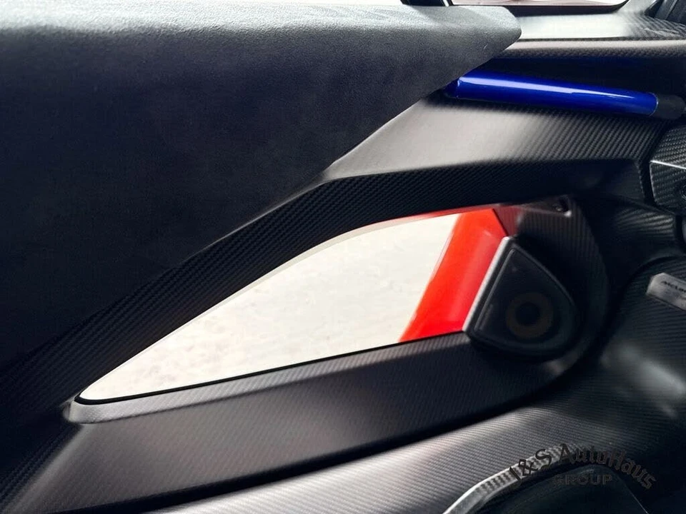 2019 McLaren Senna - Image 24 of 31