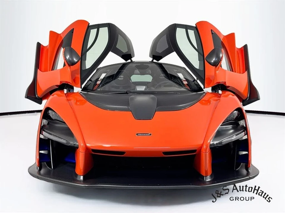 2019 McLaren Senna - Image 2 of 31