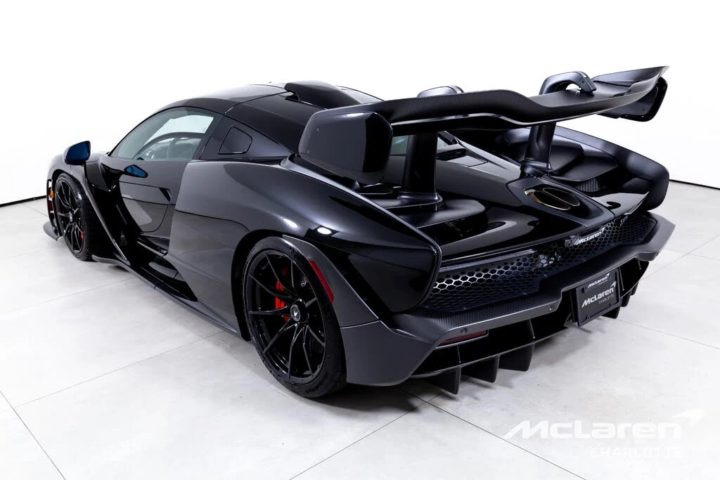 2019 McLaren Senna - Image 7 of 31