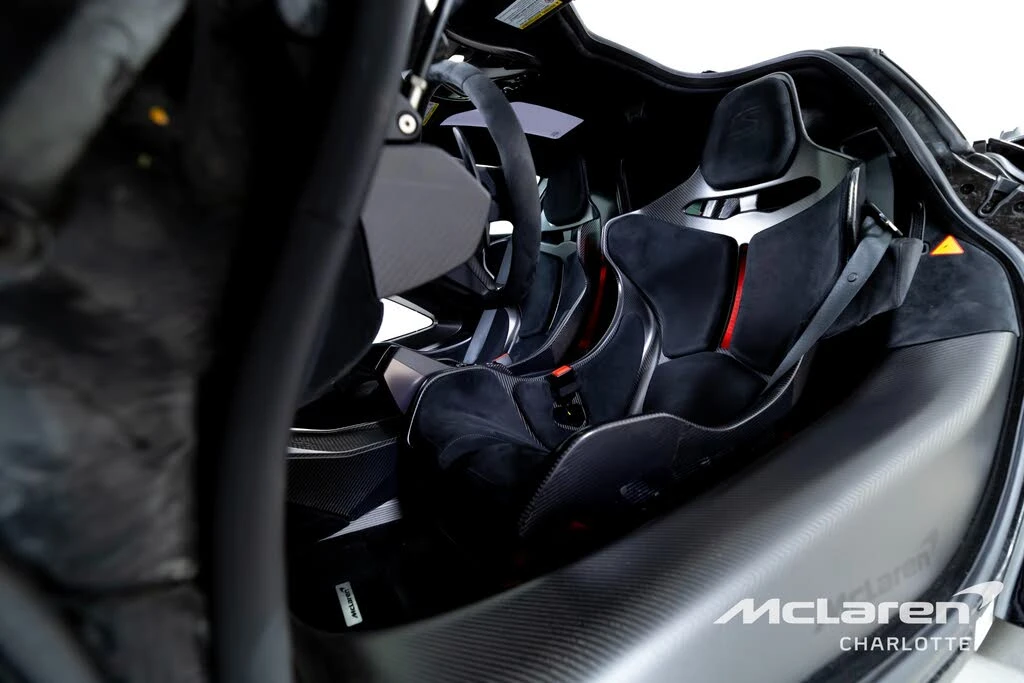 2019 McLaren Senna - Image 12 of 31