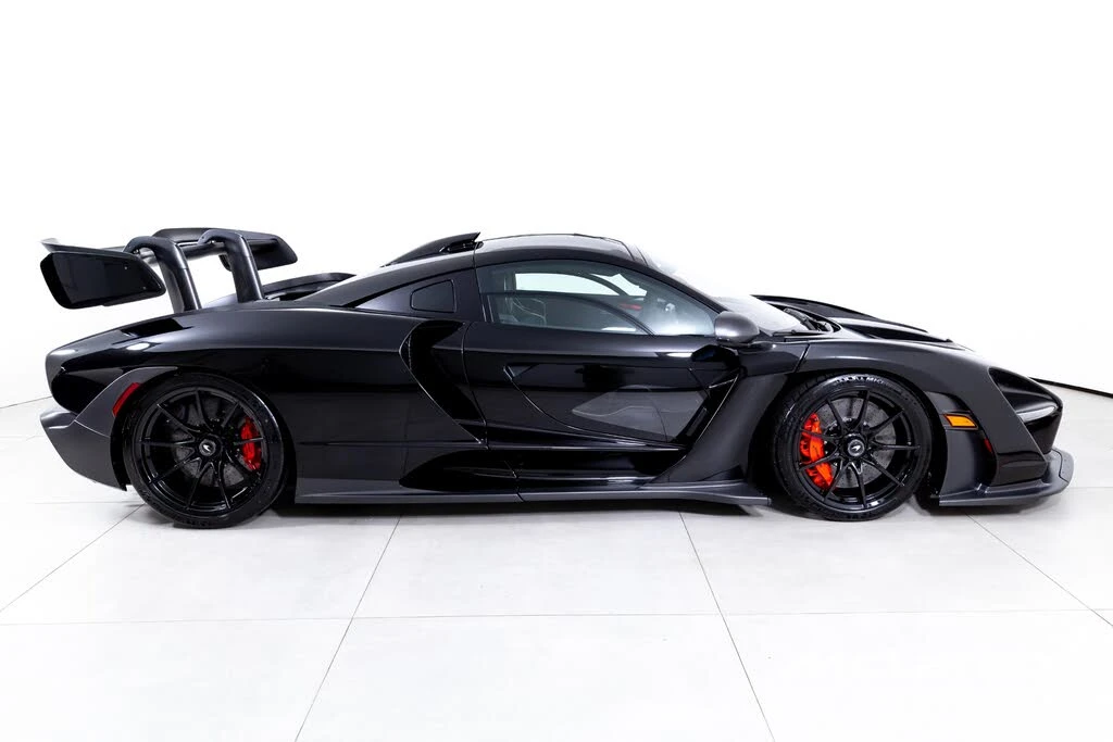 2019 McLaren Senna - Image 10 of 31