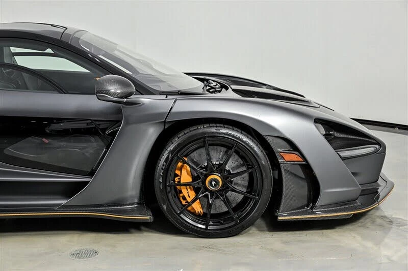 2019 McLaren Senna - Image 19 of 31