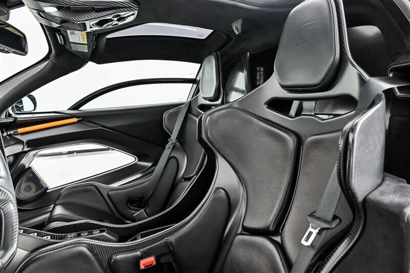 2019 McLaren Senna - Image 29 of 31