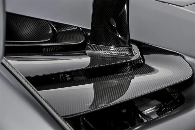 2019 McLaren Senna - Image 16 of 31