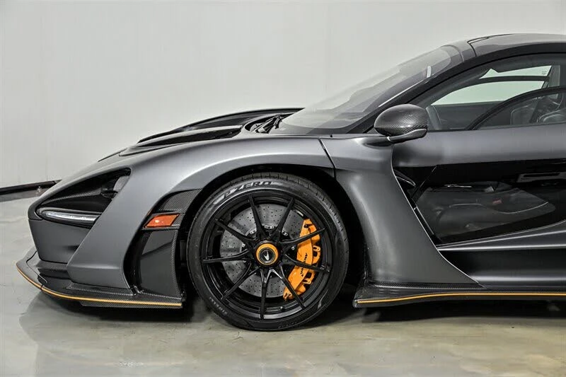 2019 McLaren Senna - Image 13 of 31