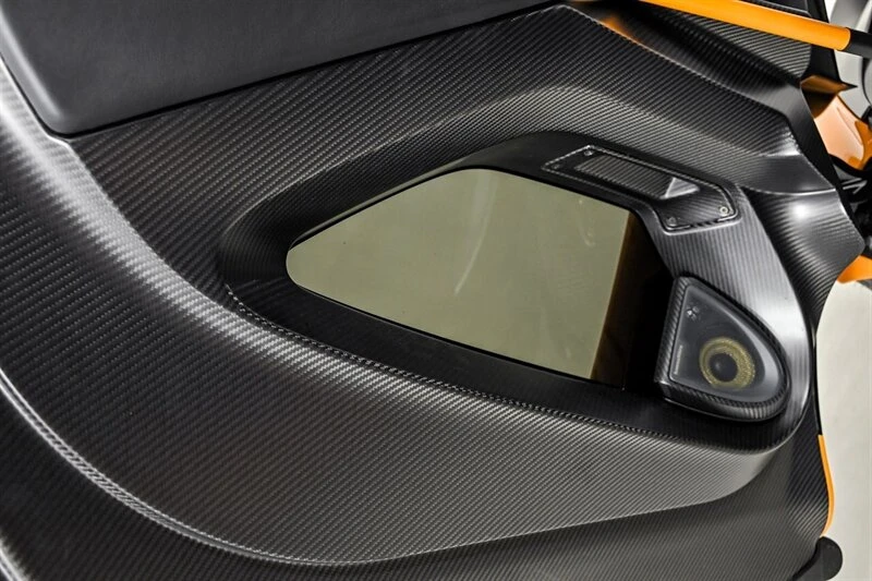 2019 McLaren Senna - Image 24 of 31