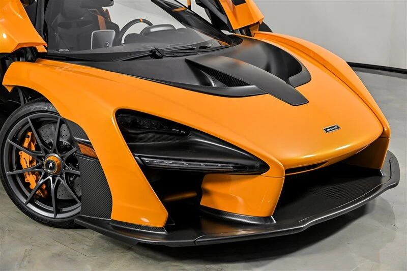 2019 McLaren Senna - Image 3 of 31