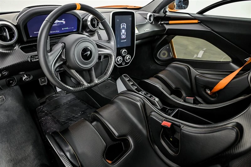 2019 McLaren Senna - Image 26 of 31