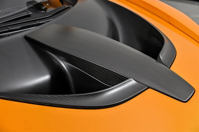 2019 McLaren Senna - Image 8 of 31