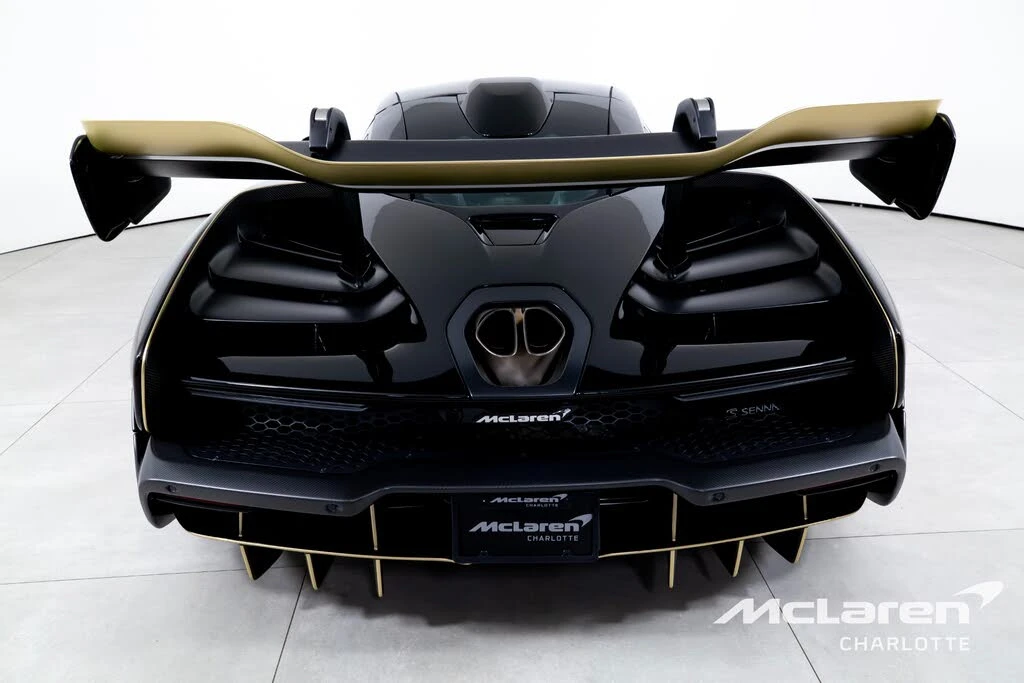 2019 McLaren Senna - Image 8 of 31