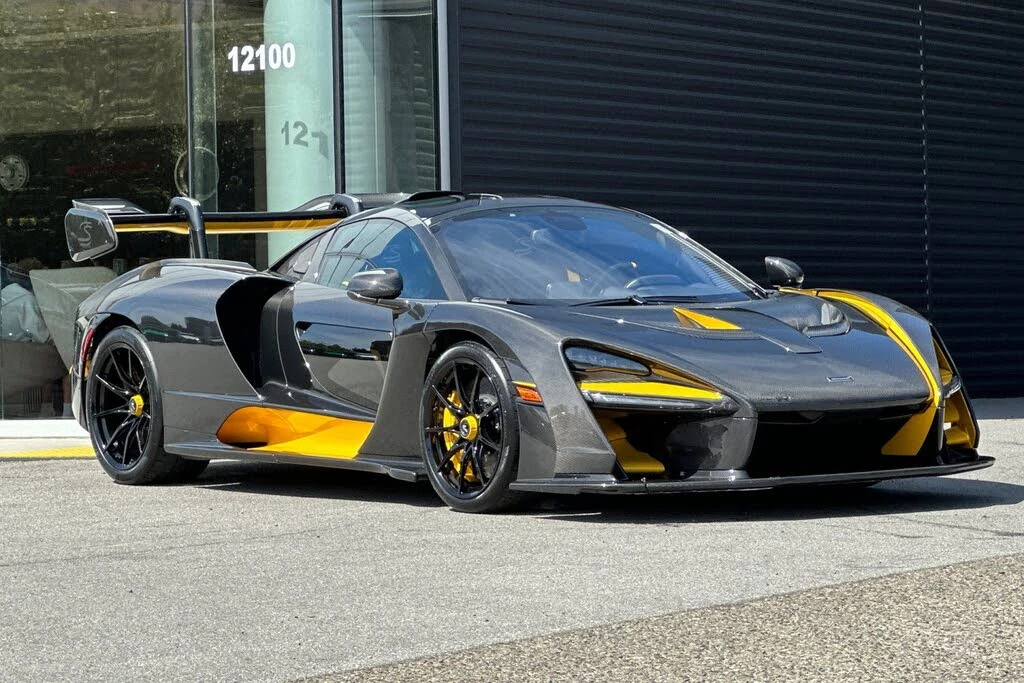 2019 McLaren Senna - Image 10 of 31
