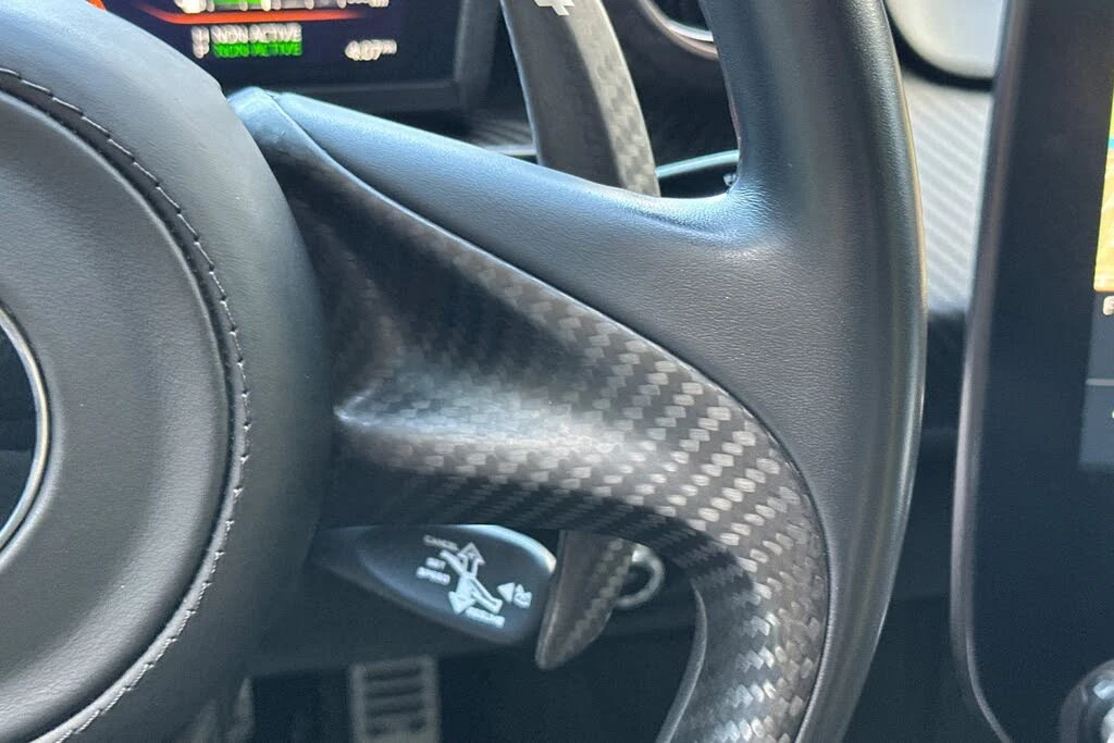 2019 McLaren Senna - Image 30 of 31