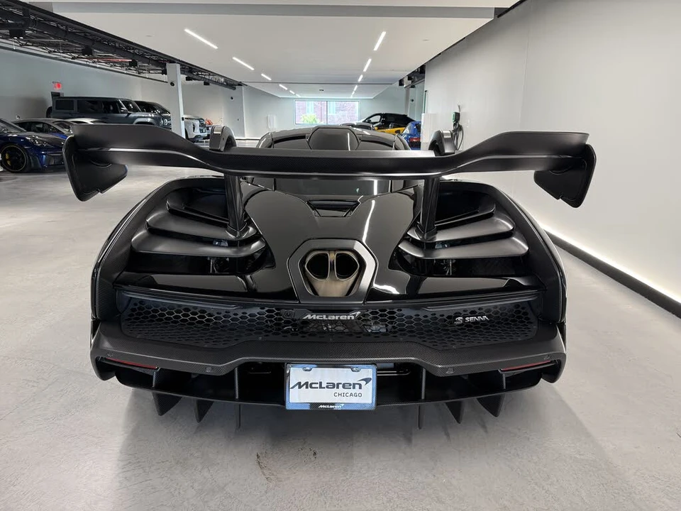 2019 McLaren Senna - Image 4 of 31