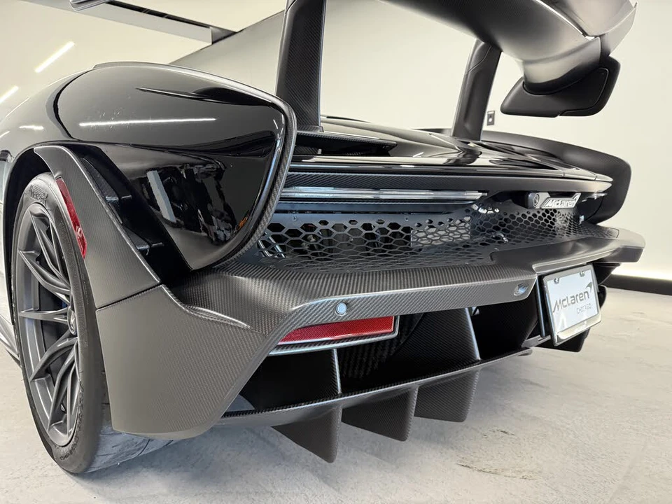 2019 McLaren Senna - Image 7 of 31