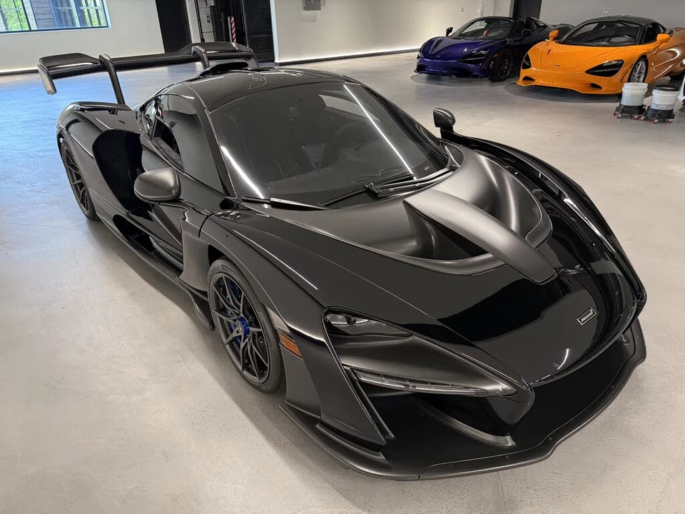 2019 McLaren Senna - Image 21 of 31