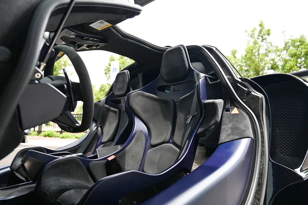 2019 McLaren Senna - Image 27 of 31