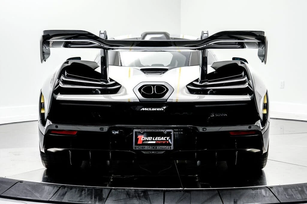 2019 McLaren Senna - Image 11 of 31