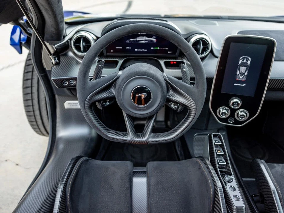 2019 McLaren Senna - Image 16 of 31