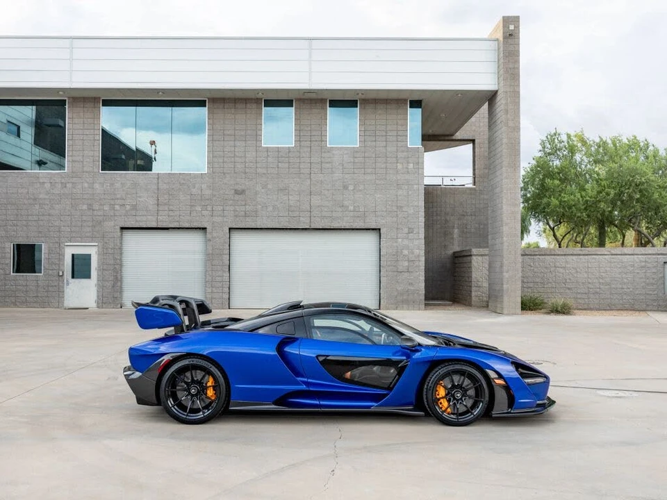 2019 McLaren Senna - Image 28 of 31