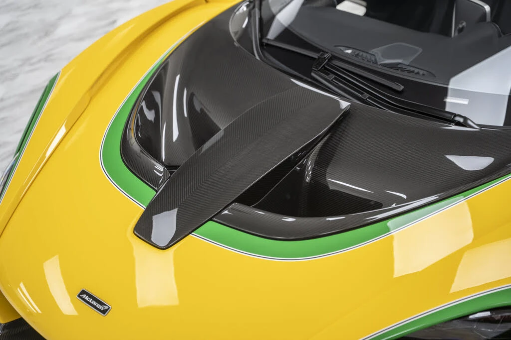 2019 McLaren Senna - Image 10 of 31