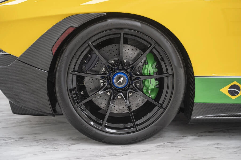 2019 McLaren Senna - Image 26 of 31