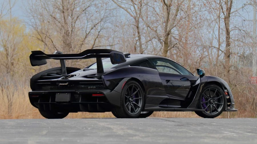 2019 McLaren Senna - Image 13 of 30