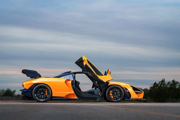 2019 McLaren Senna - Image 3 of 10