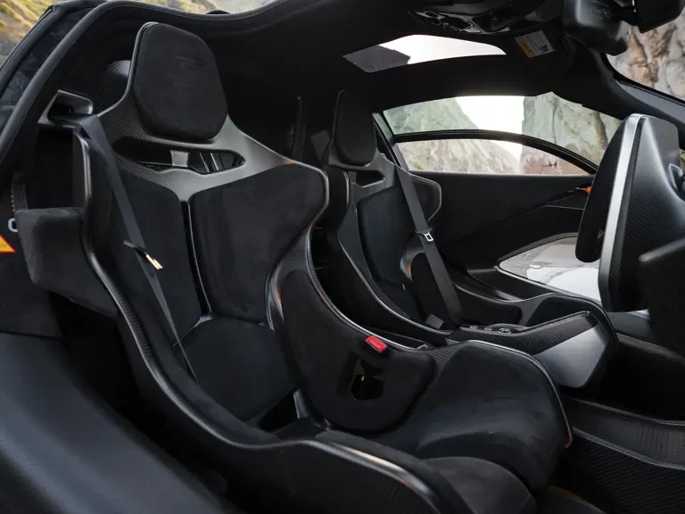 2019 McLaren Senna - Image 24 of 31