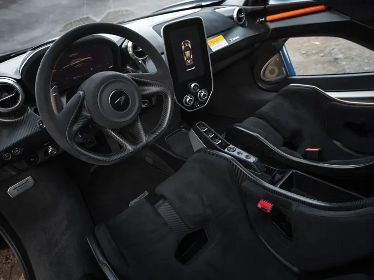 2019 McLaren Senna - Image 4 of 31