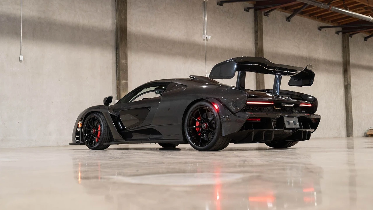 2019 McLaren Senna - Image 30 of 31