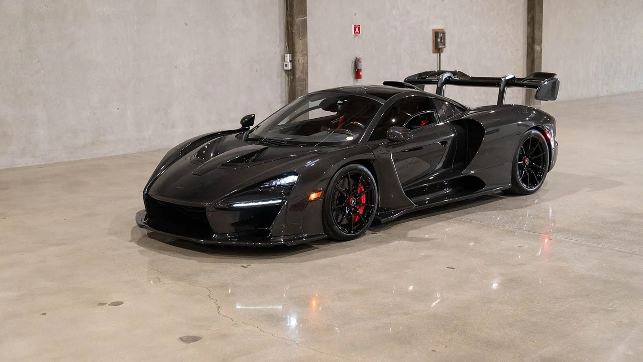 2019 McLaren Senna - Image 3 of 31