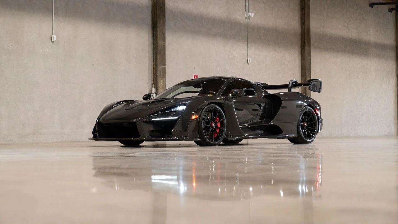 2019 McLaren Senna - Image 4 of 31
