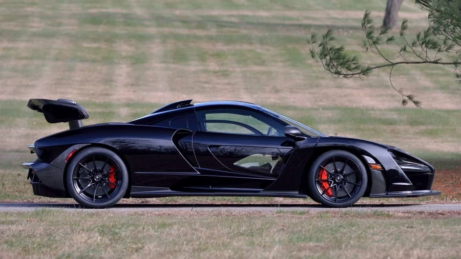 2019 McLaren Senna - Image 2 of 20