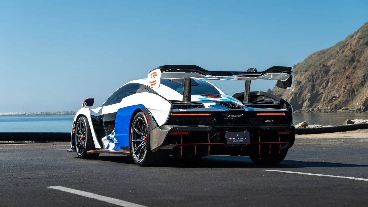 2019 McLaren Senna - Image 11 of 31