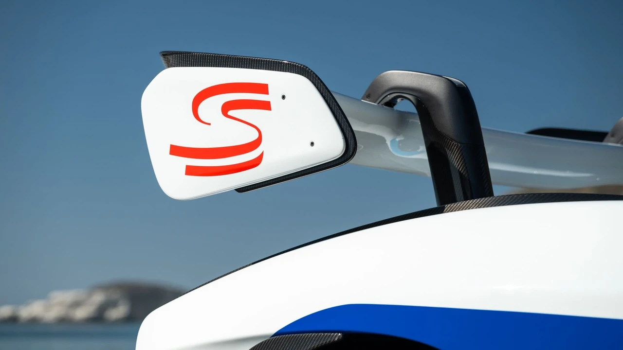 2019 McLaren Senna - Image 6 of 31