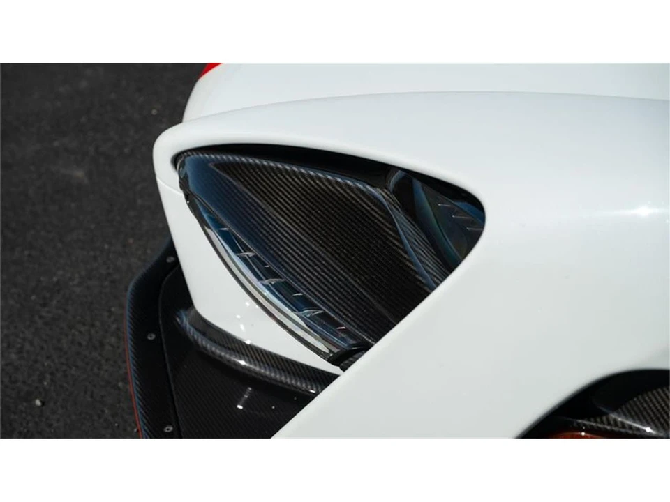 2019 McLaren Senna - Image 25 of 31