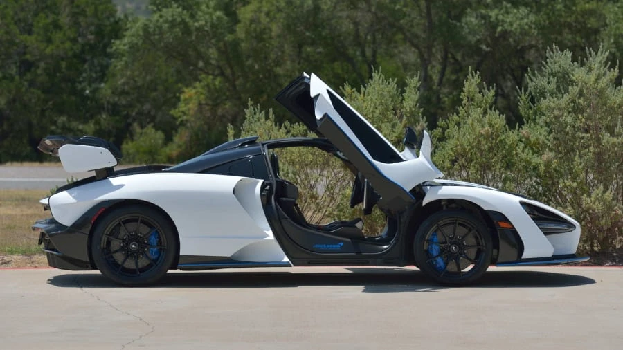 2019 McLaren Senna - Image 2 of 23