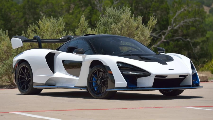 2019 McLaren Senna - Image 12 of 23