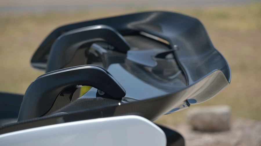 2019 McLaren Senna - Image 19 of 23