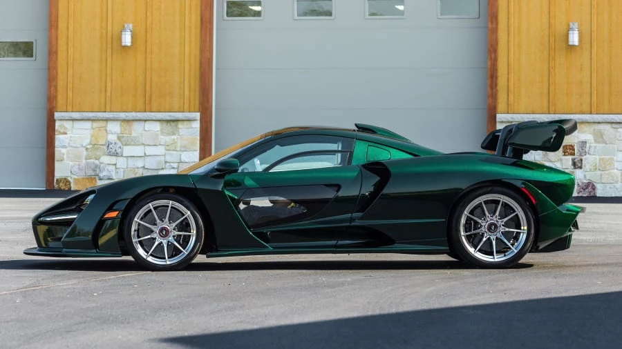 2019 McLaren Senna - Image 2 of 20
